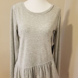 NWT Vera Wang top